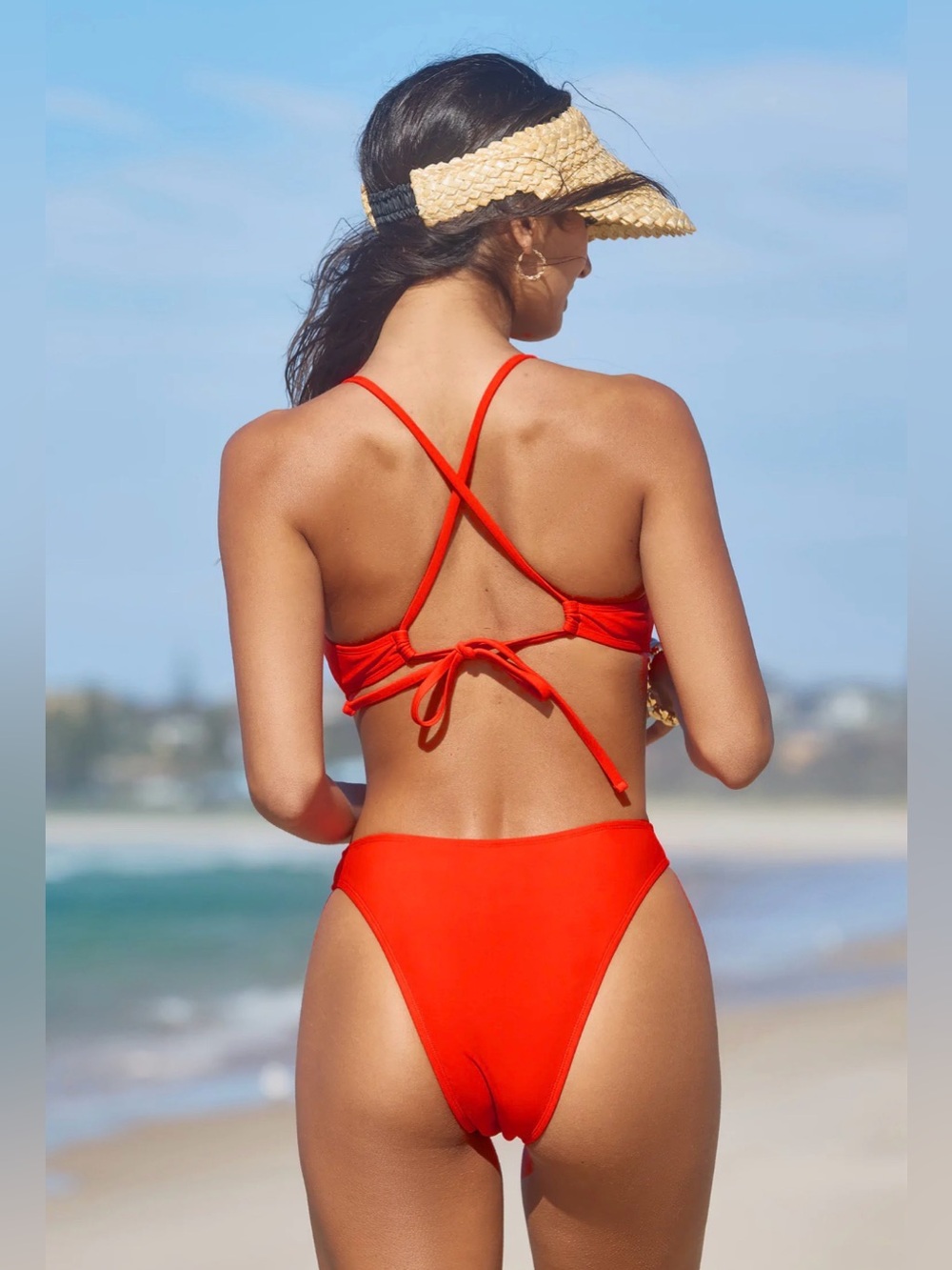 NWT CupShe Red Cutout One-Piece Swimsuit with Ring Detail- size M - Picture 3 of 8